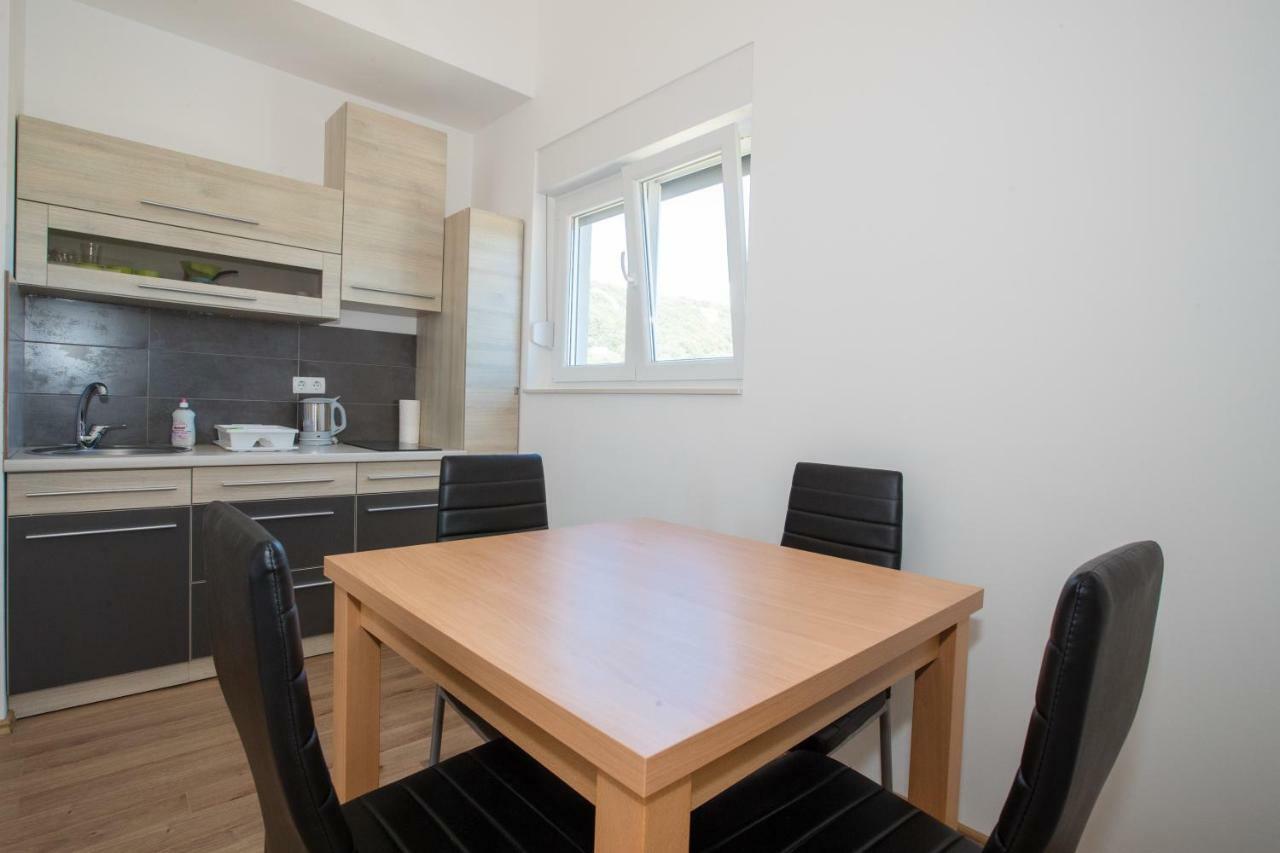 Apartment Petrusic Supetarska Draga
